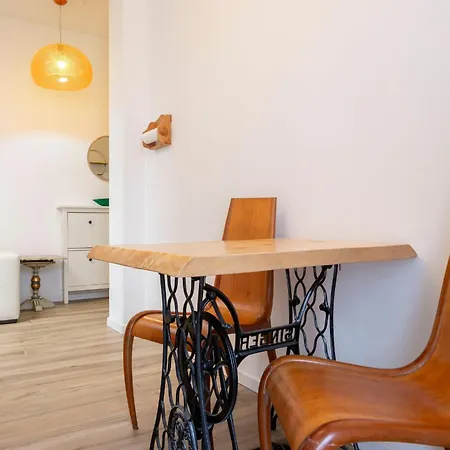 Lägenhet Tanaro Quiet One Bedroom By Halldis Milano