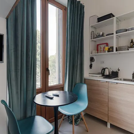 Lägenhet Guesthost - Comfy Studio-flat