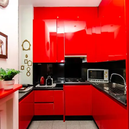 Dona House *