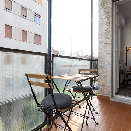 San Siro Red Flat - Vicino Stadio, Metro, Fiera Milanocity, Citylife *