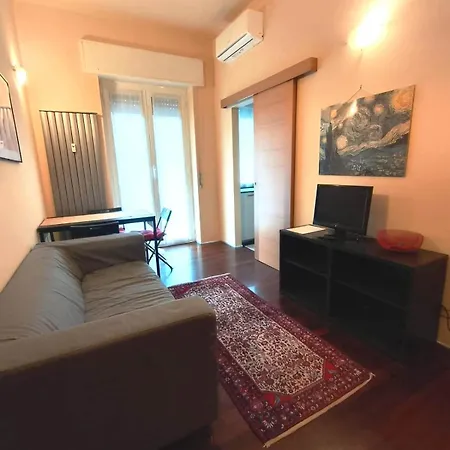 Mecenate 30 * Milan