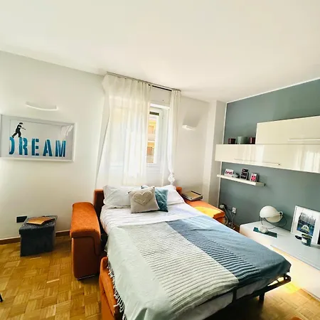 Apartment Light Blue Home-sempione Park-metro M2-brera *