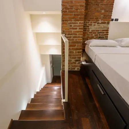 דירה Sforza 57 - Romantic Escape With Jacuzzi מילאנו