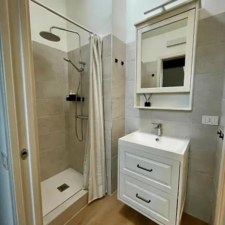 Sweet Lambro