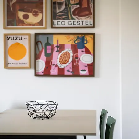 Bright Floor Flat With Balconies & Ac - Loreto & Porta Venezia Διαμέρισμα