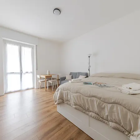 Magic Rent - Tolmezzo Milan