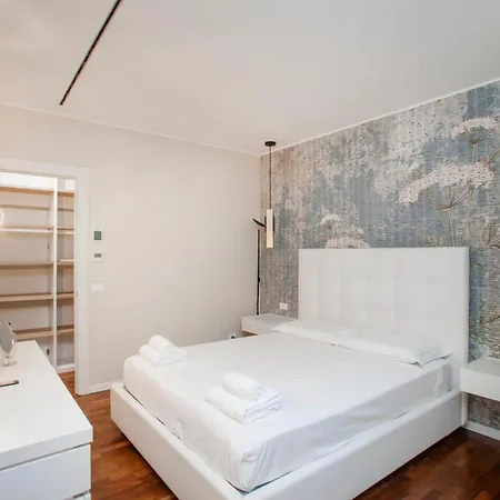 Stayeasy Costanza - Quiet Flat *