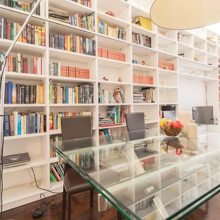 Stayeasy Castello Sforzesco Milán