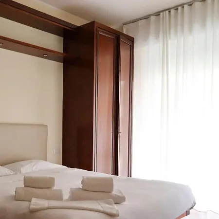 M1 - Red Line Smart Apartamento