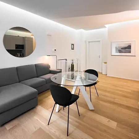 Sempione-citylife Design Flat 60mq With Space * ميلان