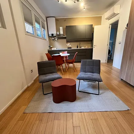 아파트 Franky San Siro *