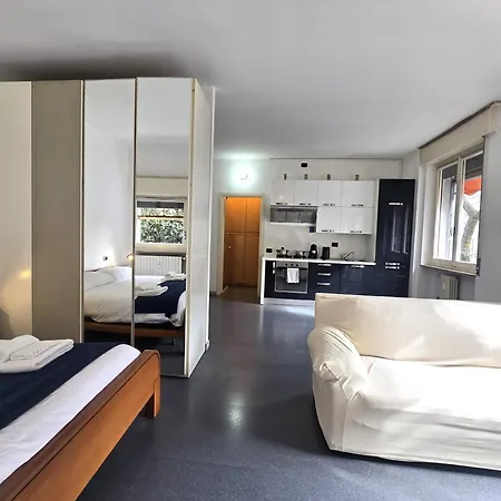 Yr - Nolo ميلان