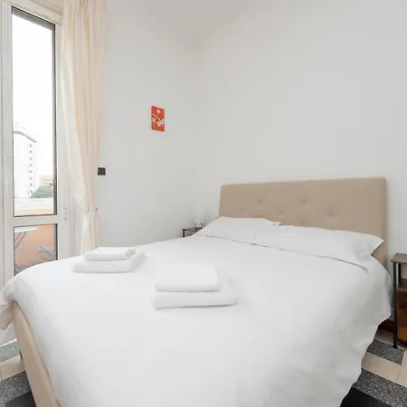 I-host - Vallarsa 22 * Milano