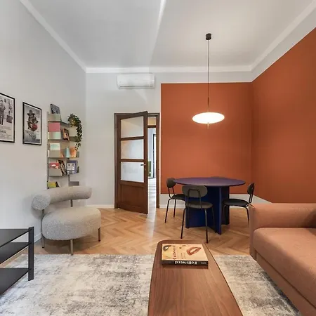 Rosenhome 2 - Vercelli - San Siro - Ippodromo - De Angeli Appartamento