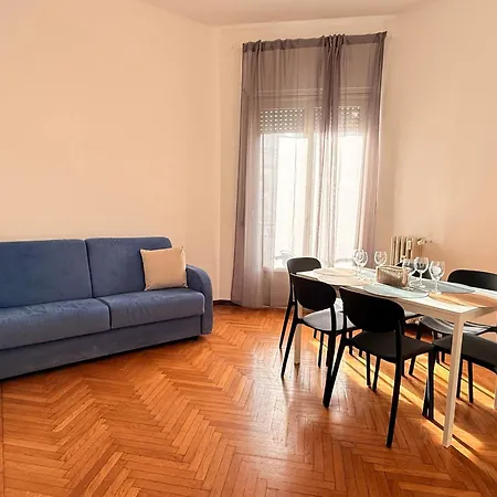 Appartamento 3 Bedrooms Separate 1 Min Walk From Brera, 15 Min Duomo