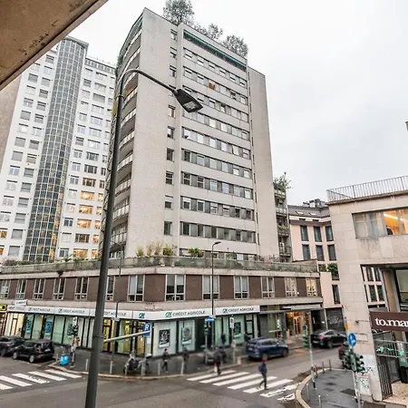 Fara- Train Station 5'-linate Airport 14' 아파트