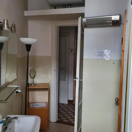 Appartement Bocconi Con Balcone Collection Milaan