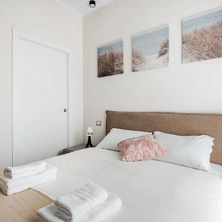 Viale Sarca - 2 Bdr Near Metro, Bicocca *