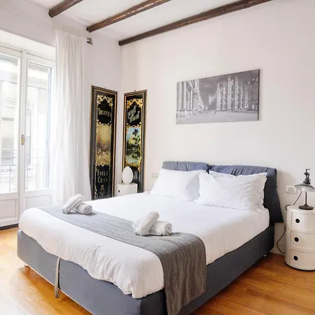 Duomo Charming Maison With Private Terrace - A Unique Milanese Experience