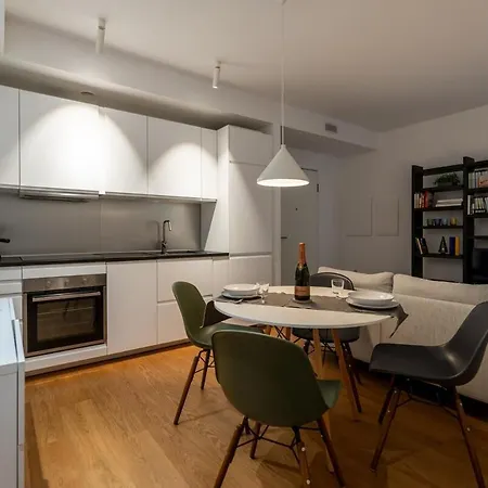 Duomo-sempione, Luxury With Balcony - M5 Apartman Milánó