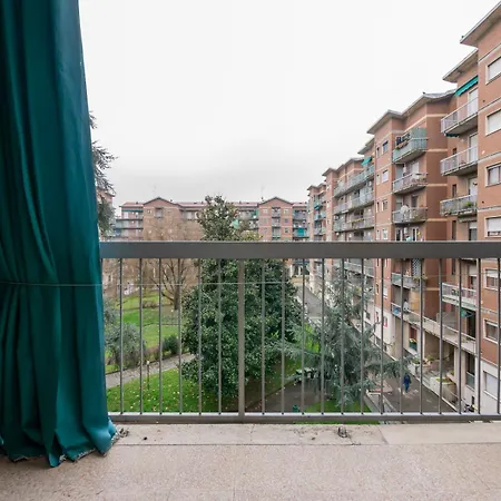 Luminoso E Moderno Vicino Metro Apartmán Milán