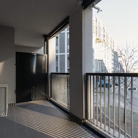 Guesthost - Cascina Merlata Lovely Nest Apartment