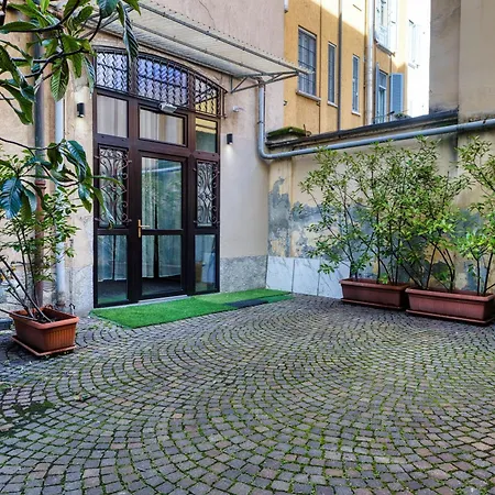 Apartamento Domusmi Tadino 30 Milão