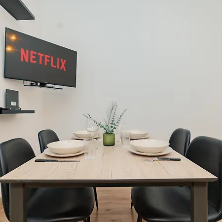 아파트 Palazzi - Silenzioso In Porta Venezia