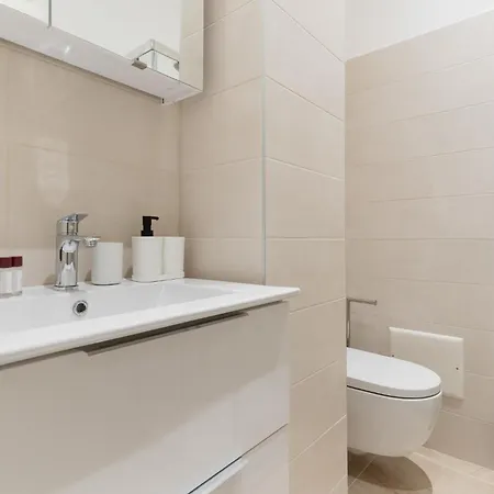 شقة Guesthost - Mm Sant'agostino Modern Flat