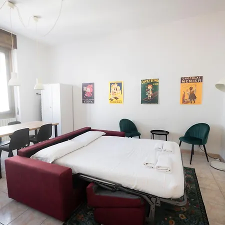 Design & Comfort Near Station Appartamento