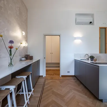 The Aura - Porta Romana *