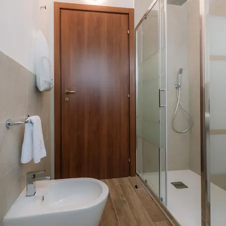 شقة R Quercia House ميلان