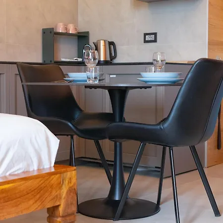 Bosco Royal By Station Милан