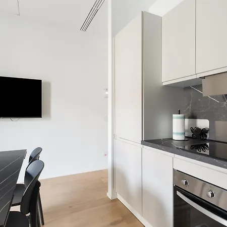 Διαμέρισμα Guesthost - Cozy Balcony Porta Romana Μιλάνο