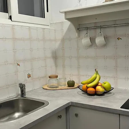 Entire 200 Meters From The Blue Metro Line Daire Milano