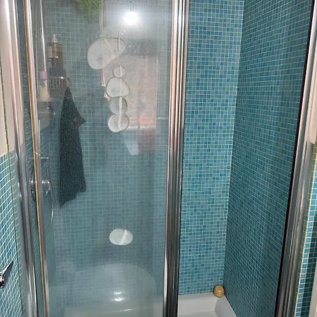 Three Bedrooms, Sunny, Quite In Isola Neighborhood Apartment Milan