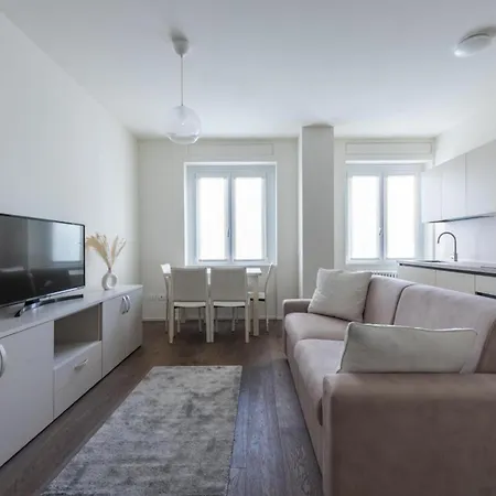 Stayeasy Santa Sofia 8-c - Duomo 2br Design Flat