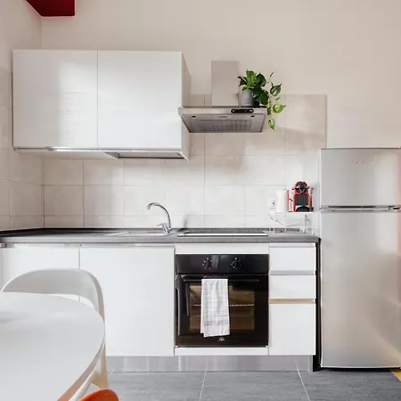 With Private Garden - Linate Airport Apartamento *