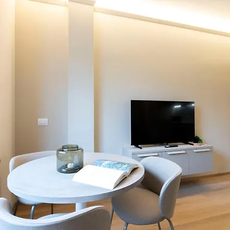 公寓 Arco Della Pace Sweet By Halldis