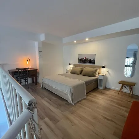 Casa Giulia * Mediolan