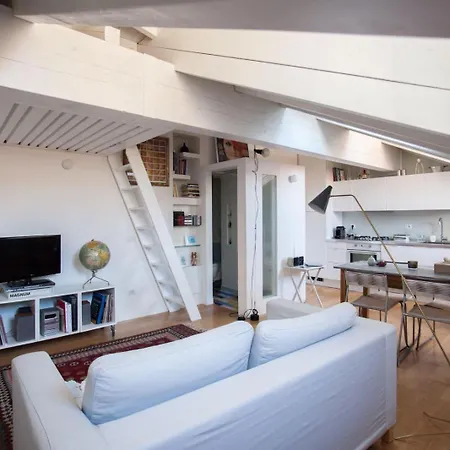 Charming Loft On The Navigli