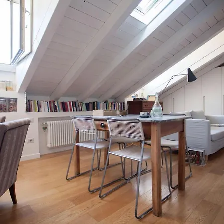 Charming Loft On The Navigli Appartement Milan
