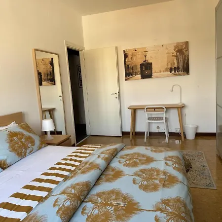 Porta Venezia Panoramic Two-room ميلان