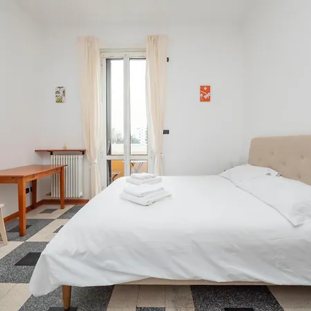 I-host - Vallarsa 22 Appartamento