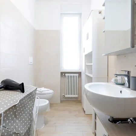 Daire Excl 2bdr Vicino Fondazione Prada & Porta Romana Milano