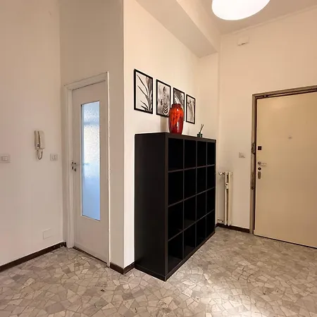 Appartamento 3 Bedrooms Separate 1 Min Walk From Brera, 15 Min Duomo Milano
