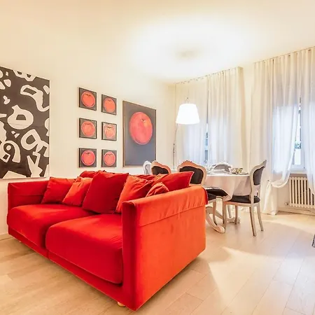 아파트 Fara- Train Station 5'-linate Airport 14'