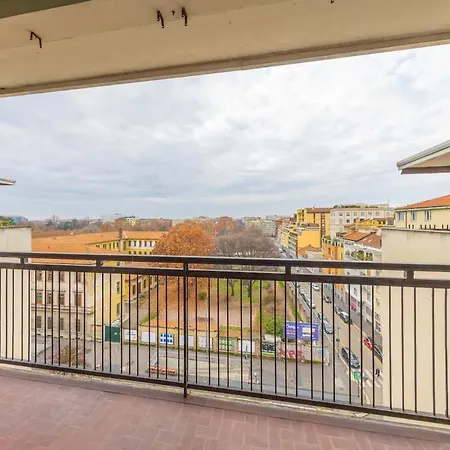 Apartman Spacious And Bright 2bdr, 2 Bathrooms Milánó