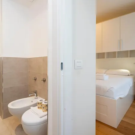 I Host - Nazario Sauro 14 Apartament Mediolan