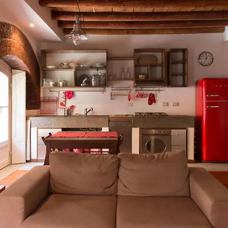 Bilocale A Porta Venezia *